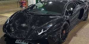 Apes, Lamborghini Rp5 Miliar Bertabur Swarovski Milik Model Ini Hancur Akibat Korban Tabrak Lari