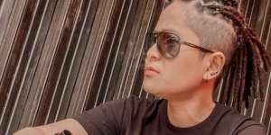 Potret Terbaru Mita The Virgin, Rambutnya Bikin Salfok!