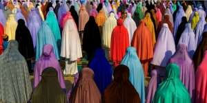 Tata Cara Sholat Idul Fitri Beserta Bacaan Doa di Antara Takbir