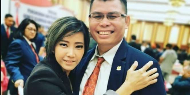 Potret Cantik Anna Maria, Istri Chris Jhon yang Jarang Tersorot