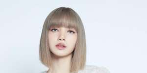 Lisa BLACKPINK Positif Covid-19, Member Lain Masih Tunggu Hasil PCR
