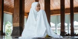 Doa Sholat Tahajut Lengkap dengan Zikir yang Dianjurkan Nabi Muhammad SAW