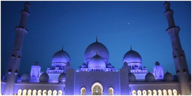 Doa Setelah Adzan Berikut Keutamaan Membacanya