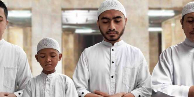 Cara Sholat Jenazah untuk Laki-Laki dan Perempuan, Lengkap Bacaan Doa Arab, Latin, Serta Arti