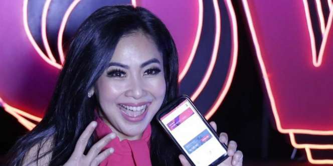 Ekspresi Feni Rose Saat Wawancara Mayang Disorot