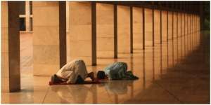 Sholat Dhuha untuk Melancarkan Rezeki Dilengkapi Doa Dhuha yang Mudah Dihafal