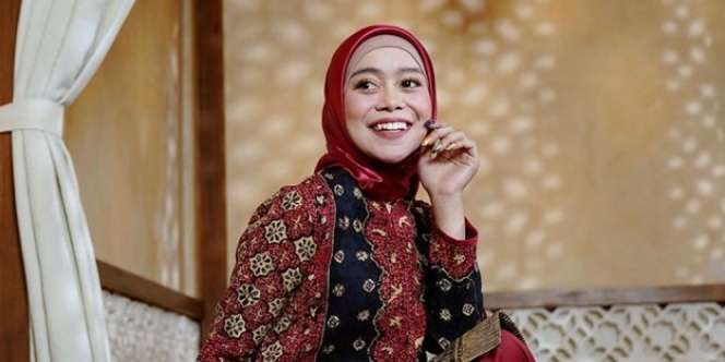 Lesti Kejora Pamer Koleksi Makeup Seharga Emas 5 Gram