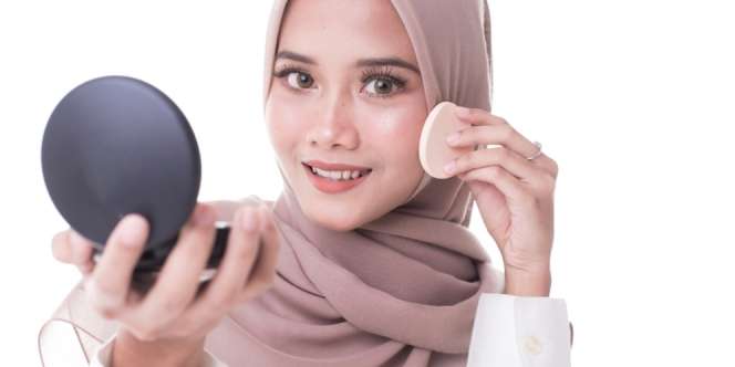 Tutorial Makeup Sederhana Agar Lebih Flawless Secara Natural