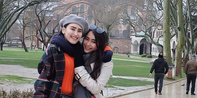 Ayu Ting Ting Bongkar Kebiasaan Buruk Adik Saat Naik Pesawat: `Bikin Malu!`