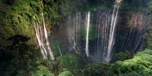 Usai Awan Panas Guguran Semeru, Air Terjun Tumpak Sewu Ditutup Sementara