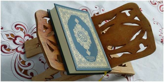 Sumber-Sumber Hukum Islam: Kedudukan dan Fungsi Sunah terhadap Al-Quran