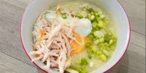 TikToker Bikin Mi Instan Jadi Bubur Ayam, Dianggap 'Penistaan'