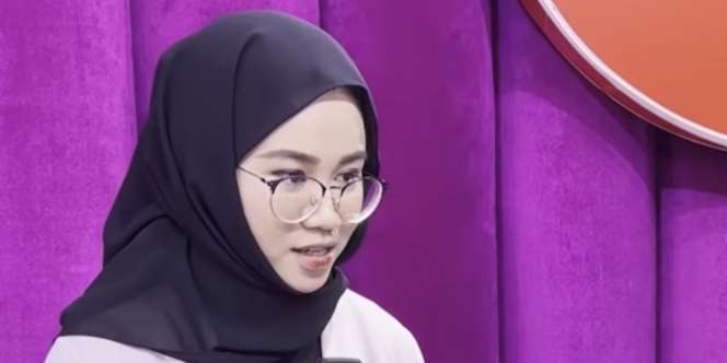 Viral Video Wanita Cosplay Jadi Mayang Adik Vanessa Angel
