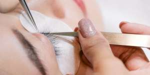 Tips Melakukan Eyelash Extension Agar Lebih Aman untuk Bulu Mata