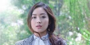 Tampil Kasual, Belt Mungil Natasha Wilona Curi Perhatian