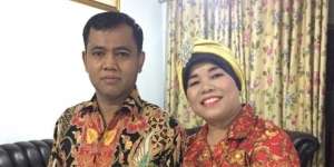 Viral Video Faisal Ziarah ke Makam Bibi dan Vanessa Angel, Nyesek Lihatnya