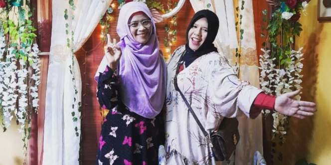 Kondisi Mantan Istri Kiwil Saat Ini Pakai Penyangga untuk Berjalan