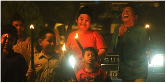 Bacaan Takbir Panjang dan Pendek di Hari Raya, Hukum Membacanya, dan Jenis-jenis Takbir