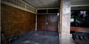 8 Potret Rumah Terbengkalai Milik Artis Sinetron, Ada Kamar Khusus yang Tak Boleh Dimasuki 