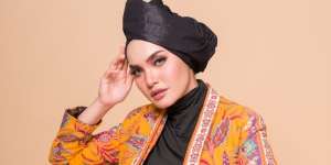 Trik 2in1 Kemeja, Bisa Oversized dan Crop