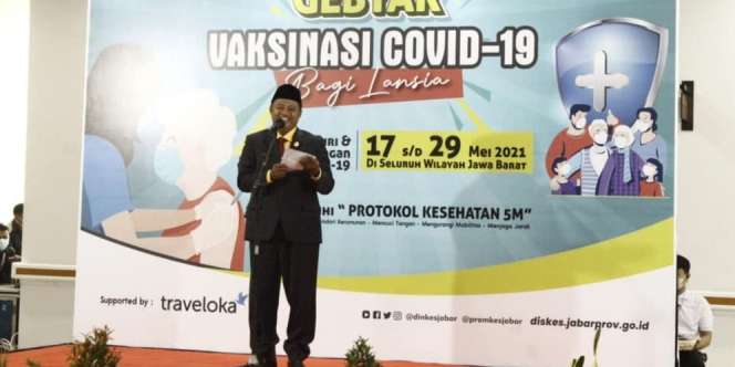 Fotonya Bersama Santriwati Diduga Korban Rudapaksa HW Tersebar, Ini Klarifikasi Wagub Jabar