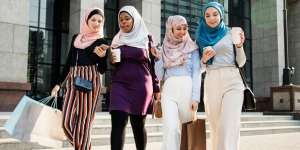 Kuis OOTD yang Cocok untuk Kamu Saat Nongkrong Akhir Pekan