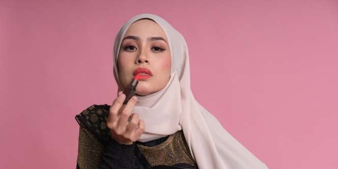 4 Langkah Membuat Bibir Terlihat Lebih Tebal dan Kenyal