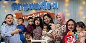 Fuji Makin Eksis Kumpul Bareng Keluarga Cendana, Celananya Jadi Sorot!