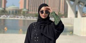 Mix and Match Outfit Vivi Zubedi di Dubai