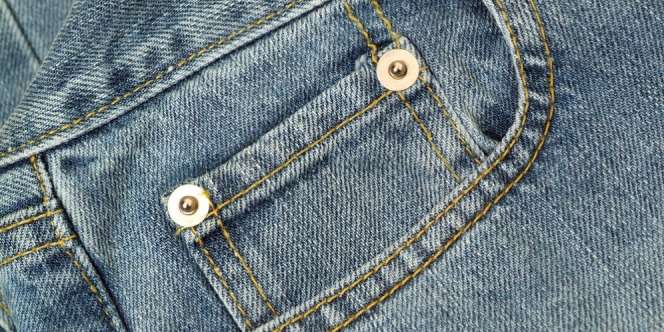 Banyak yang Belum Tahu! Ternyata Ini Fungsi Kancing Kecil di Kantong Celana Jeans