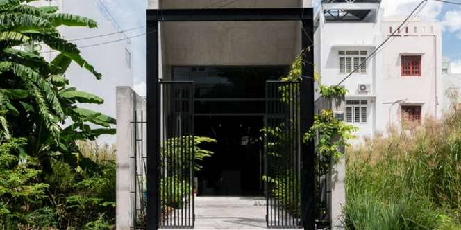 Rumah Panjang Berkesan Sempit, Interiornya Ternyata Memukau