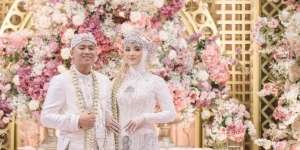 5 Potret Pernikahan Doni Salmanan Crazy Rich Bandung dengan Dinan Nurfajrina, Maharnya Fantastis!