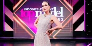 Luna Maya Anggun dengan Dress Made-In Lokal, Intip Harganya