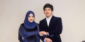 Outfit Satu Tone Warna ala Aurel Hermansyah, Tampil Elegan tapi Tak Berlebihan