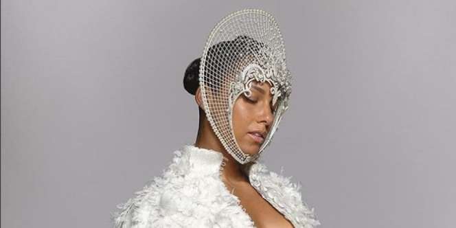 Seleb Hollywood Alicia Keys Pakai Headpiece Karya Desainer Indonesia, Rinaldy Yunardi