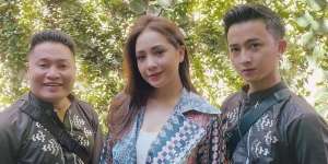 Bikin Melongo! Segini Gaji Asisten Selebritis, Ada yang Tiga Kali Naik Gaji dalam Setahun