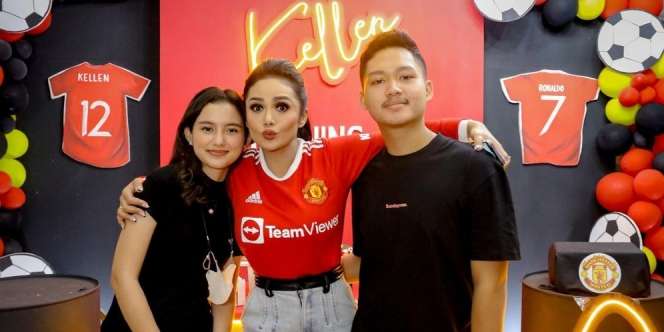 Kasih Perhatian ke Kekasih Azriel Hermansyah, Krisdayanti Jadi Sorotan