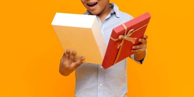 Dapat Hadiah Celana Dalam Usai Sunat, Modelnya Bikin Warganet Geger