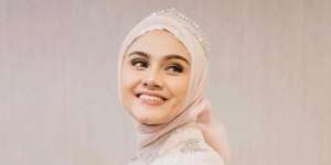 Gaya Seru Zee Zee Shahab ala Model di Walking Pad