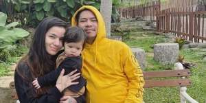 Bikin Ngilu! Ini Penyebab Mata Sheila Marcia Lebam-Lebam