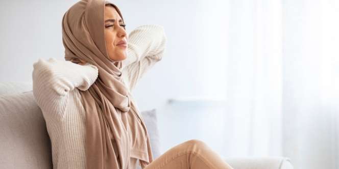 Posisi Tidur Ideal Agar Tak Sakit Leher, Penyuka Posisi Menyamping Wajib Baca