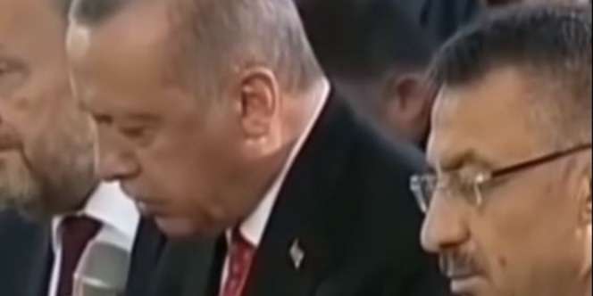 Masya Allah, Merdunya Suara Presiden Turki Erdogan Saat Qiraah Alquran