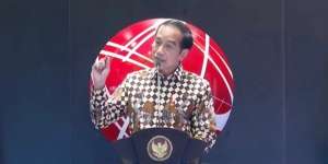 Jokowi Pamer Prestasi Bursa Saham dan Ekonomi RI di 2021