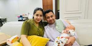 Baru Usia Dua Bulan Rayyanza Malik Ahmad Disunat, Ekspresinya Disorot