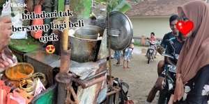 Viral Pembeli Pentol Cantik Bak Bidadari, Parasnya Bikin Gerobak Karatan Penjual Terlupakan