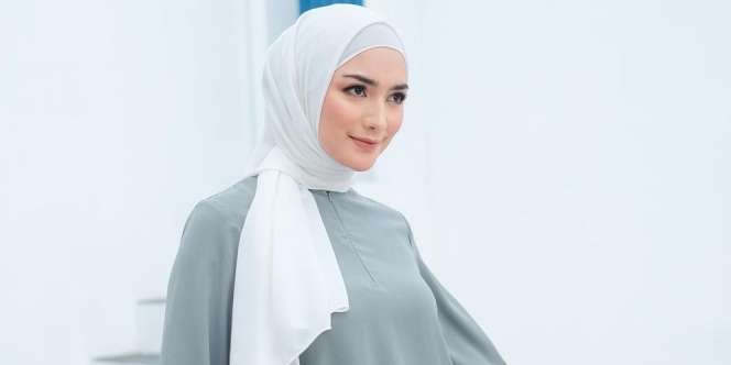 'Nge-date' dengan Suami, Tampilan Citra Kirana Simpel dan Menawan