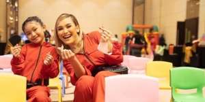 5 Potret Kue Ulang Tahun Keluarga Ayu Ting Ting