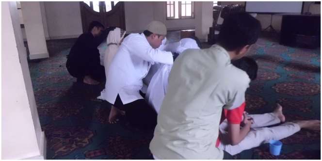 Hukum Ruqyah dalam Islam dan Manfaat untuk yang Melakukannya