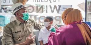 Vaccination Bus Datangi Anak-anak yang Belum Vaksinasi Covid-19
