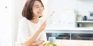 Bukan Cuma Mitos, 5 Makanan Ini Ternyata Ampuh Jadi Mood Booster Lho